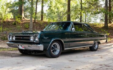 Plymouth-Gtx-1967-Dark-Green-Poly-Black-16