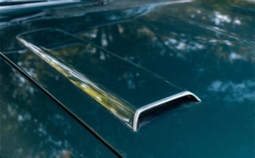 Plymouth-Gtx-1967-Dark-Green-Poly-Black-2