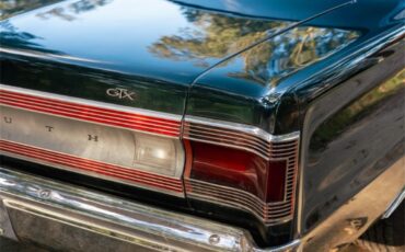 Plymouth-Gtx-1967-Dark-Green-Poly-Black-23