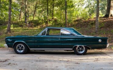 Plymouth-Gtx-1967-Dark-Green-Poly-Black