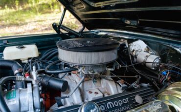 Plymouth-Gtx-1967-Dark-Green-Poly-Black-39