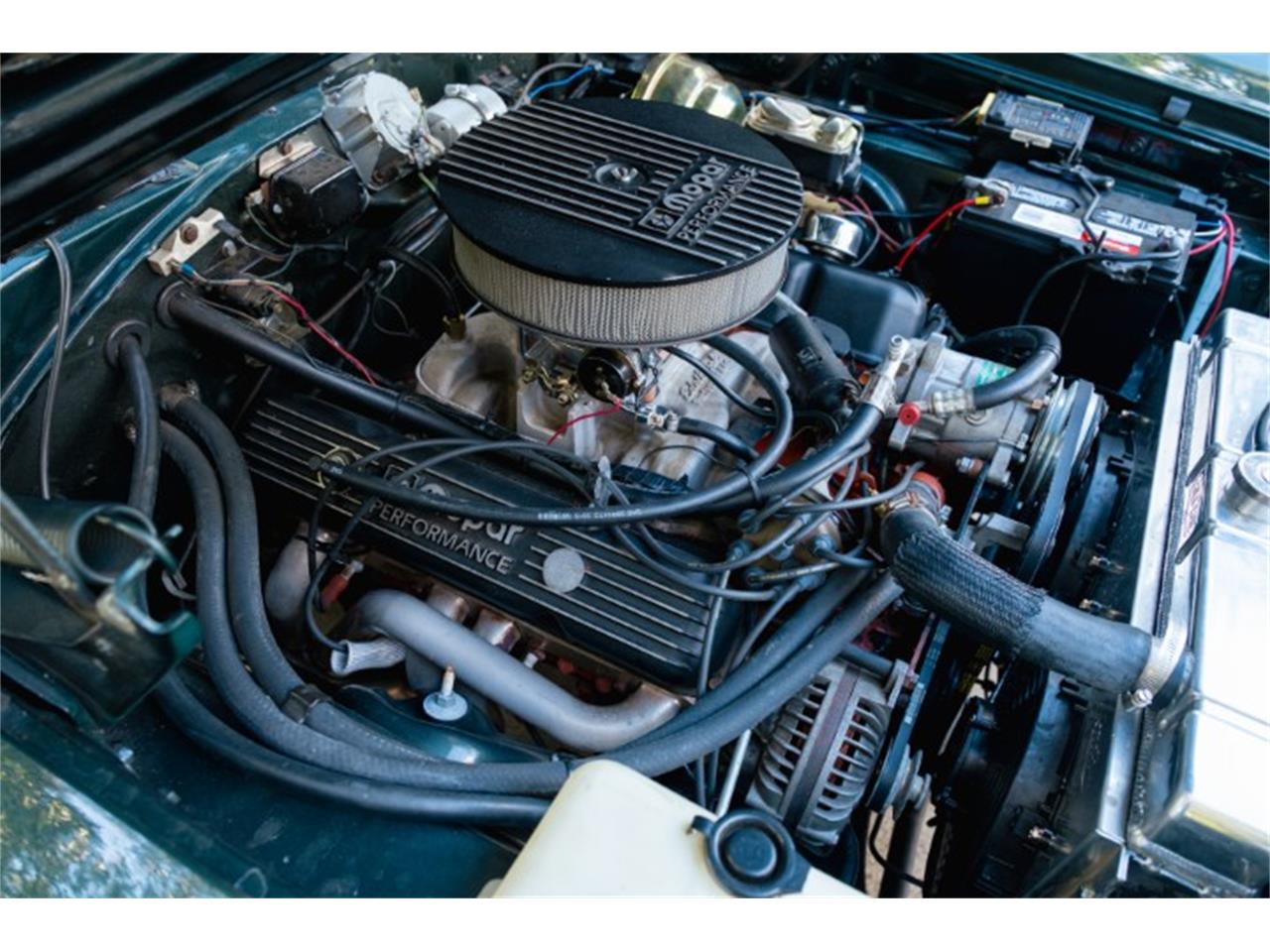 Plymouth-Gtx-1967-Dark-Green-Poly-Black-41
