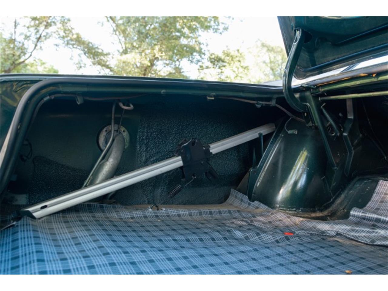 Plymouth-Gtx-1967-Dark-Green-Poly-Black-61