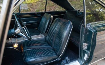 Plymouth-Gtx-1967-Dark-Green-Poly-Black-70