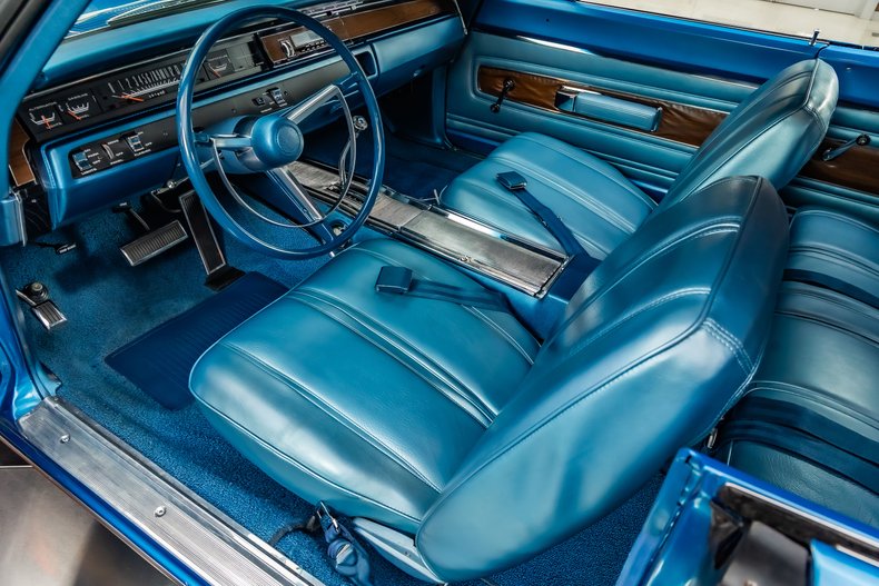 Plymouth-Gtx-1968-Blue-1