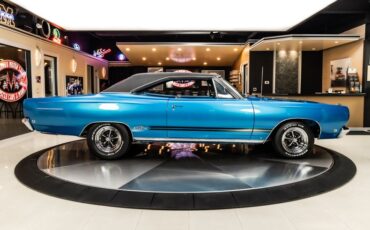 Plymouth-Gtx-1968-Blue-13