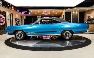 Plymouth-Gtx-1968-Blue-20