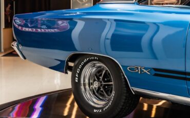 Plymouth-Gtx-1968-Blue-23