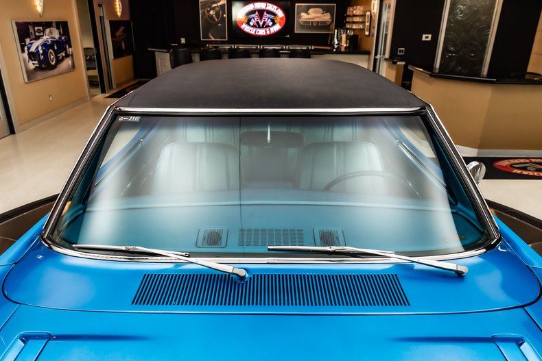 Plymouth-Gtx-1968-Blue-26