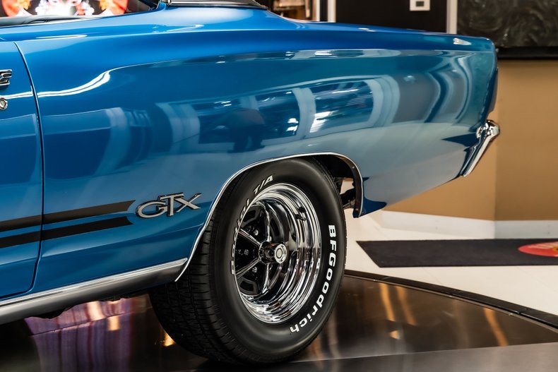 Plymouth-Gtx-1968-Blue-31