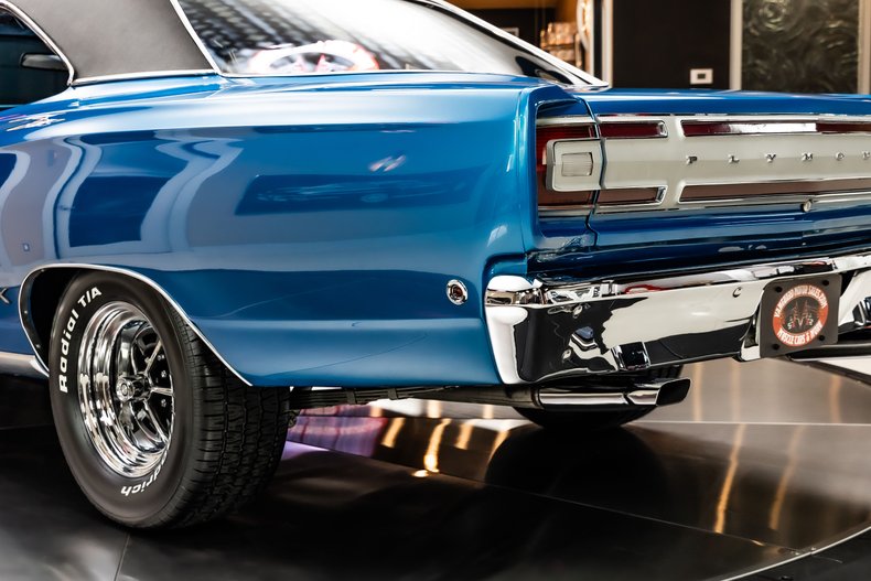Plymouth-Gtx-1968-Blue-34