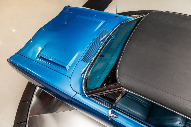 Plymouth-Gtx-1968-Blue-37