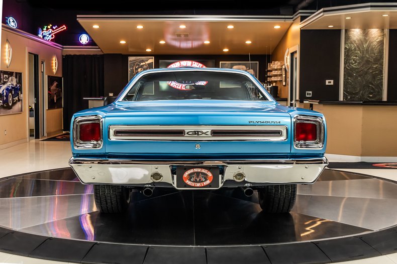 Plymouth-Gtx-1969-Blue-17