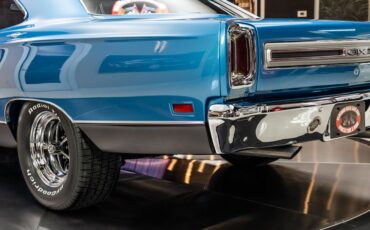 Plymouth-Gtx-1969-Blue-35