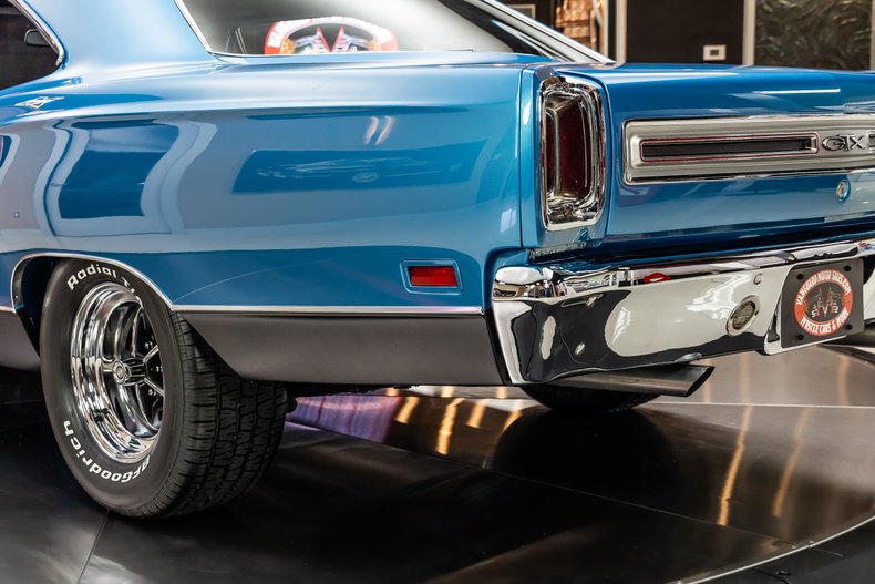 Plymouth-Gtx-1969-Blue-35