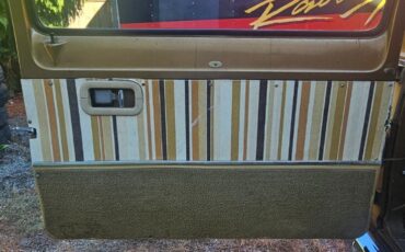 Plymouth-Other-1976-Extended-Passenger-Van-13