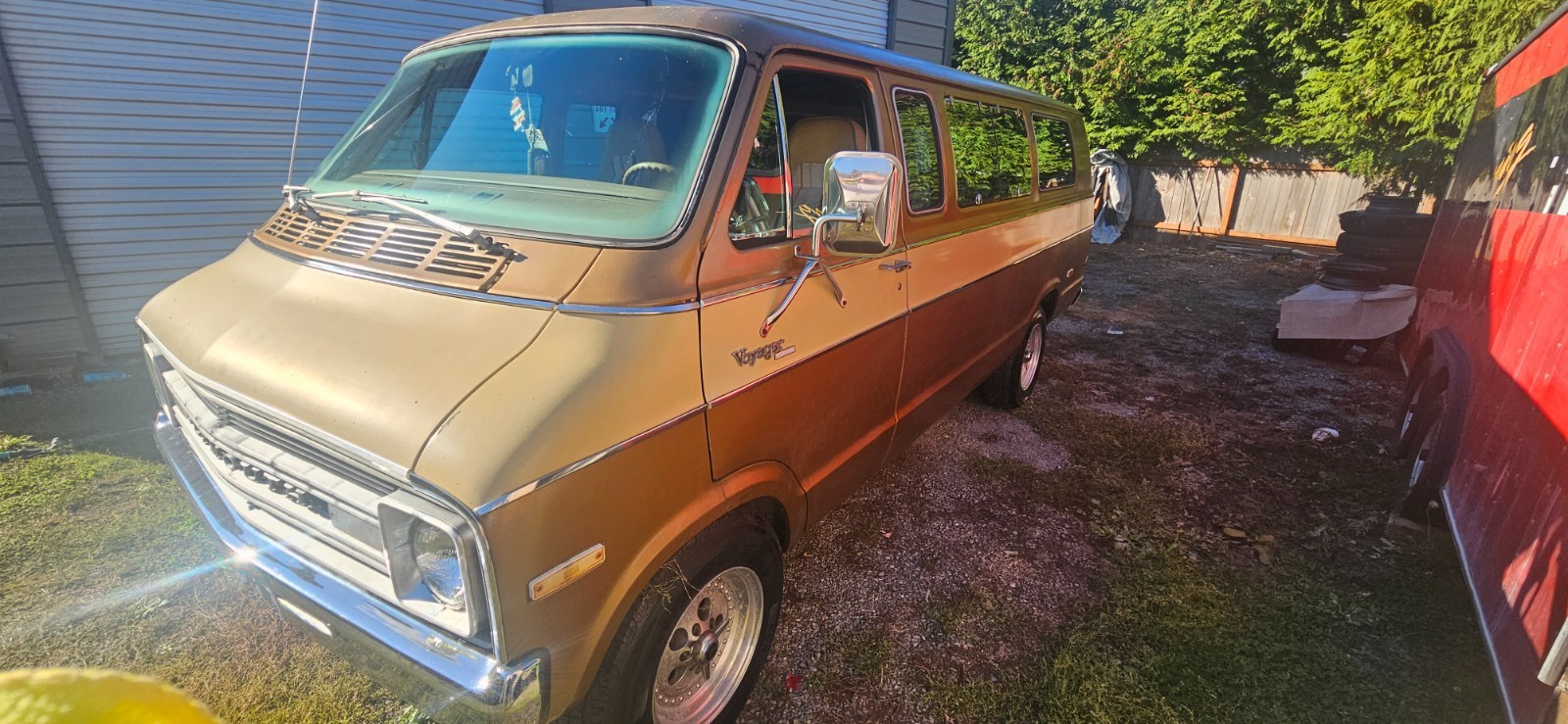 Plymouth-Other-1976-Extended-Passenger-Van-2
