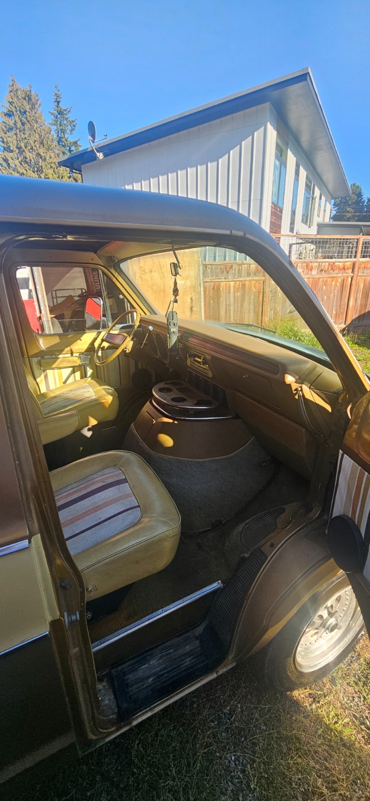 Plymouth-Other-1976-Extended-Passenger-Van-7