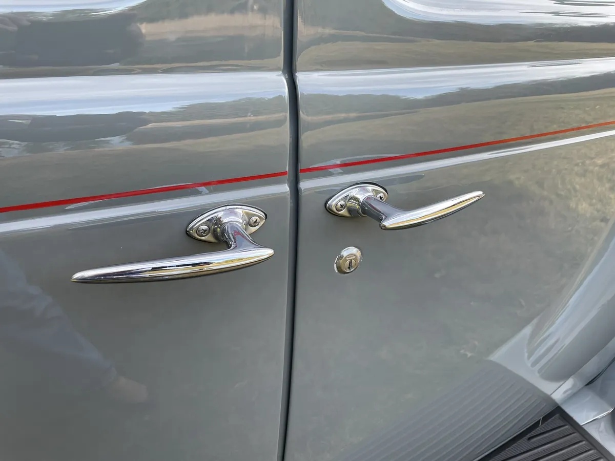 Plymouth-P2-1936-Blue-Gray-Tan-8