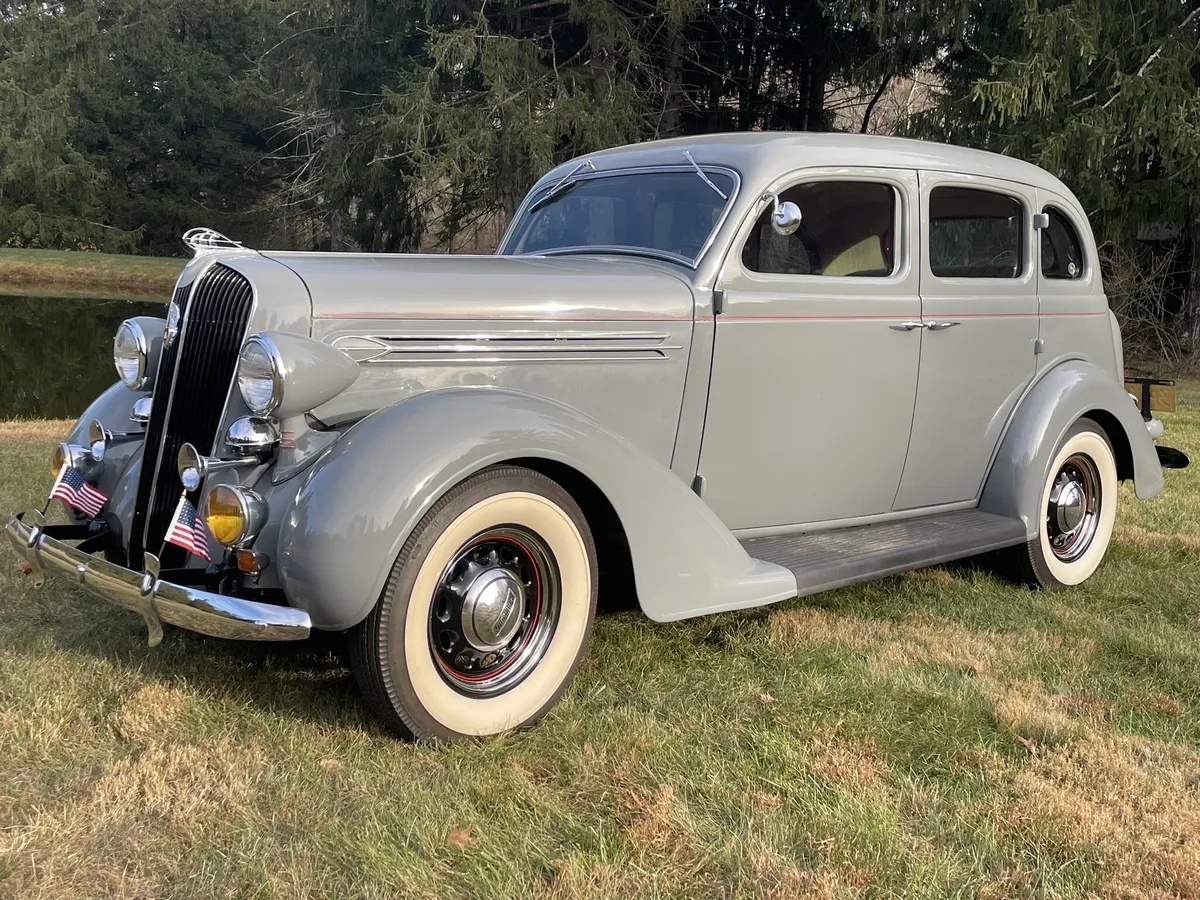 Plymouth-P2-1936-Blue-Gray-Tan