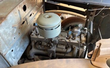 Plymouth-P4-1937-18