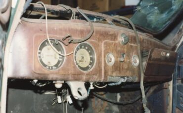 Plymouth-P4-1937-8