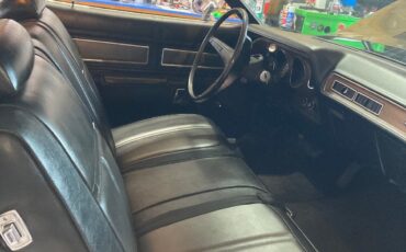 Plymouth-ROADRUNNER-1971-Coupe-1