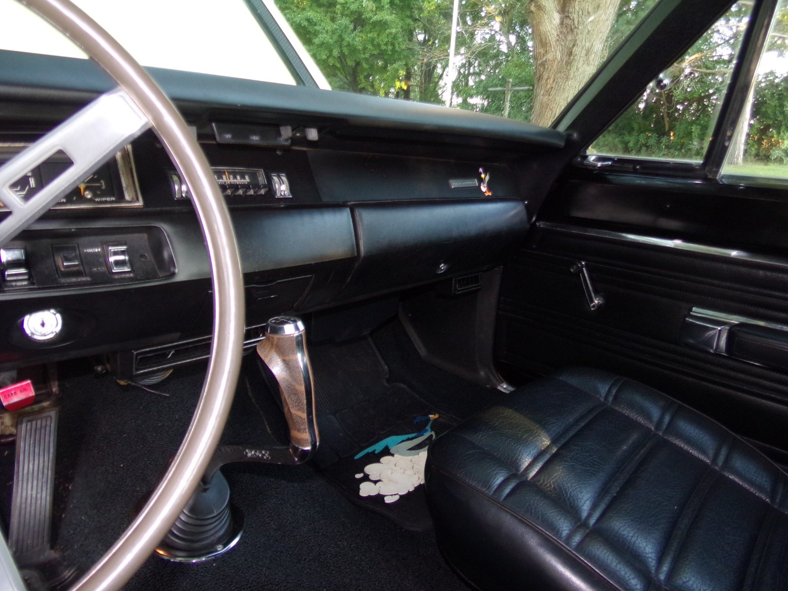 Plymouth-Road-Runner-1969-Convertible-11
