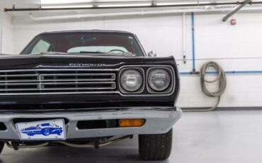 Plymouth-Road-Runner-1969-Coupe-13