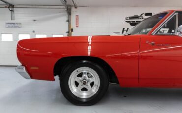 Plymouth-Road-Runner-1969-Coupe-15