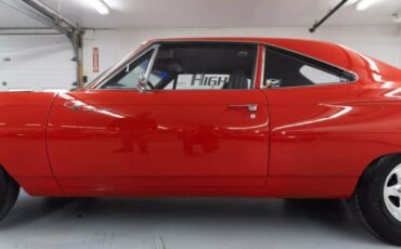 Plymouth-Road-Runner-1969-Coupe-18