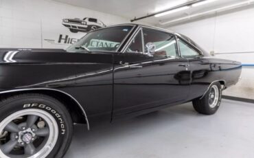 Plymouth-Road-Runner-1969-Coupe-23