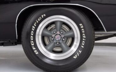 Plymouth-Road-Runner-1969-Coupe-27