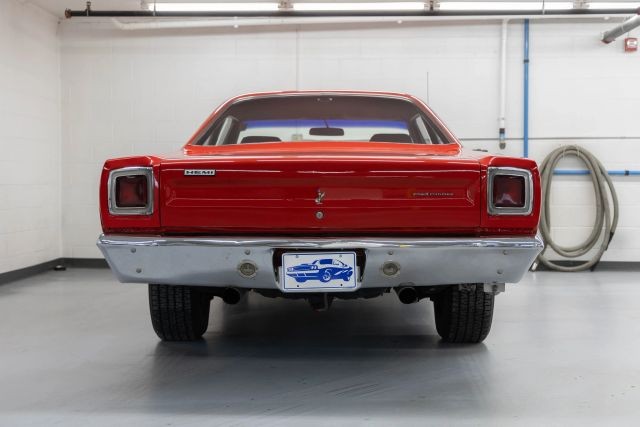 Plymouth-Road-Runner-1969-Coupe-35