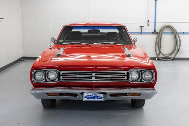 Plymouth-Road-Runner-1969-Coupe-4