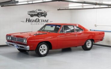 Plymouth-Road-Runner-1969-Coupe