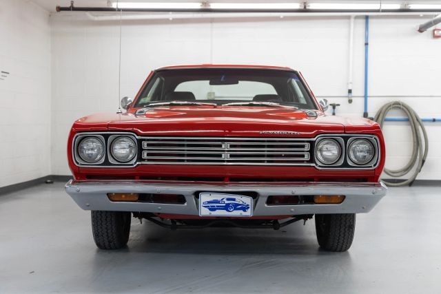 Plymouth-Road-Runner-1969-Coupe-5