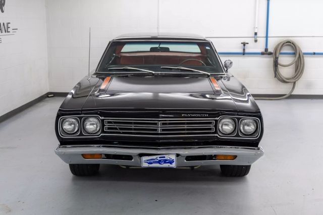 Plymouth-Road-Runner-1969-Coupe-8