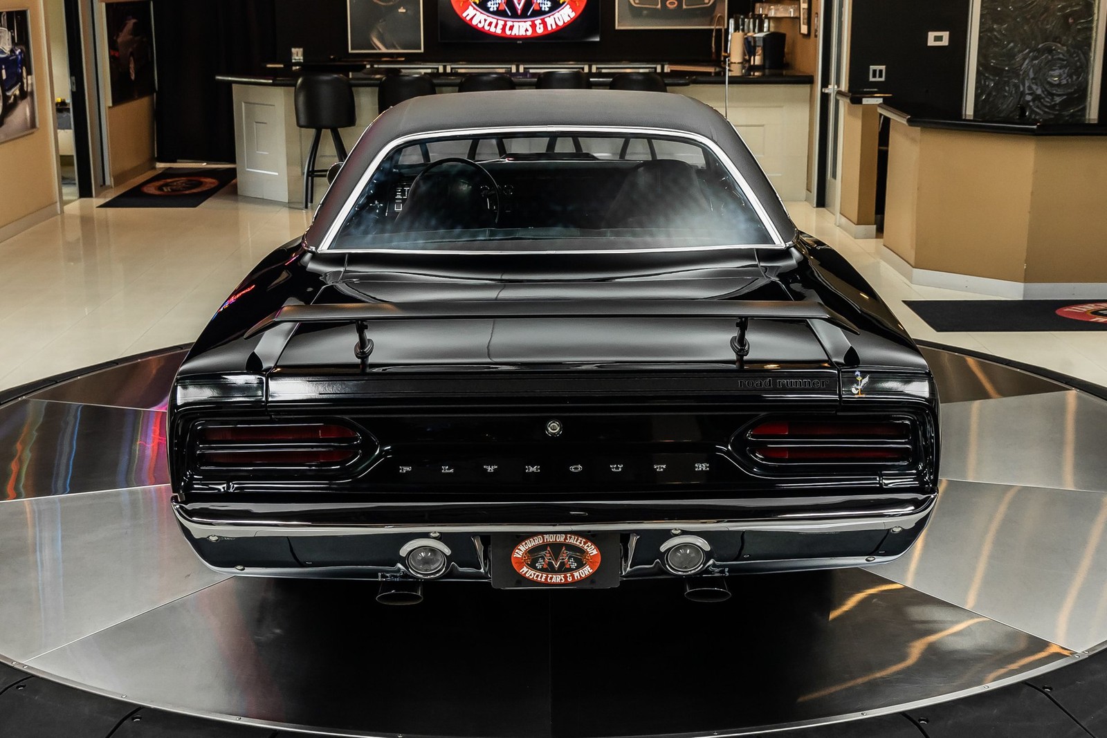 Plymouth-Road-Runner-1970-Coupe-15
