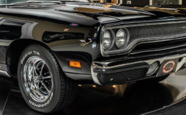 Plymouth-Road-Runner-1970-Coupe-21