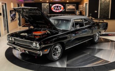 Plymouth-Road-Runner-1970-Coupe-6