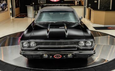 Plymouth-Road-Runner-1970-Coupe-8