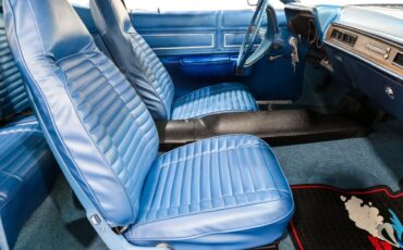 Plymouth-Road-Runner-1971-19
