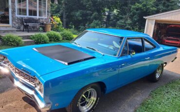 Plymouth-Road-runner-1968-Petty-Blue-Blue-3