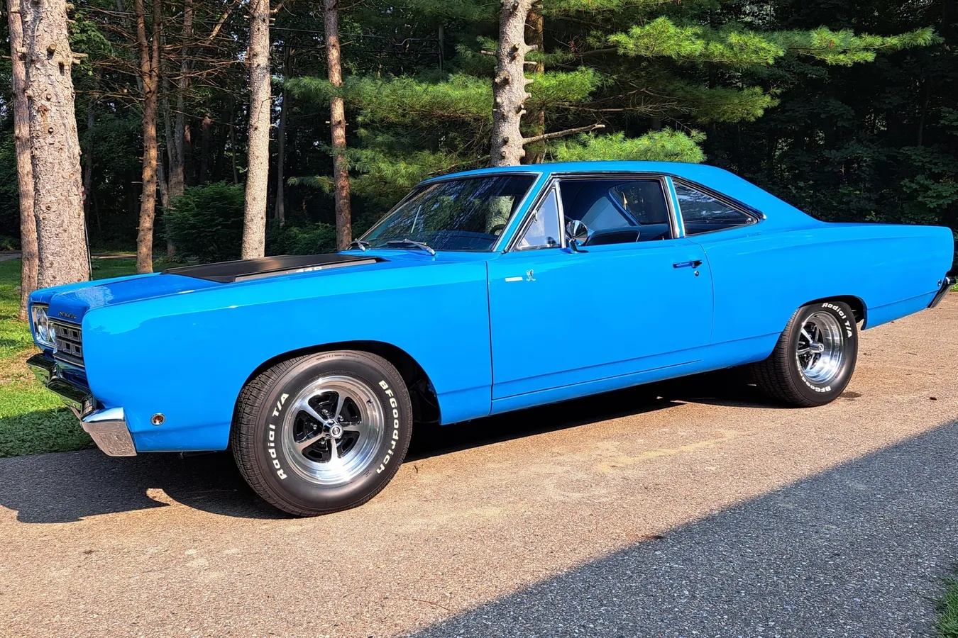Plymouth-Road-runner-1968-Petty-Blue-Blue-4