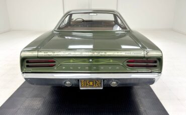 Plymouth-Road-runner-1970-Ivy-Green-Metallic-Tan-15