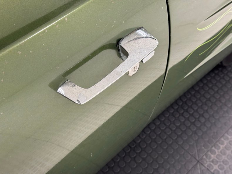 Plymouth-Road-runner-1970-Ivy-Green-Metallic-Tan-26