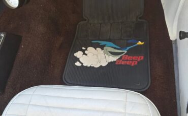 Plymouth-Road-runner-1972-4