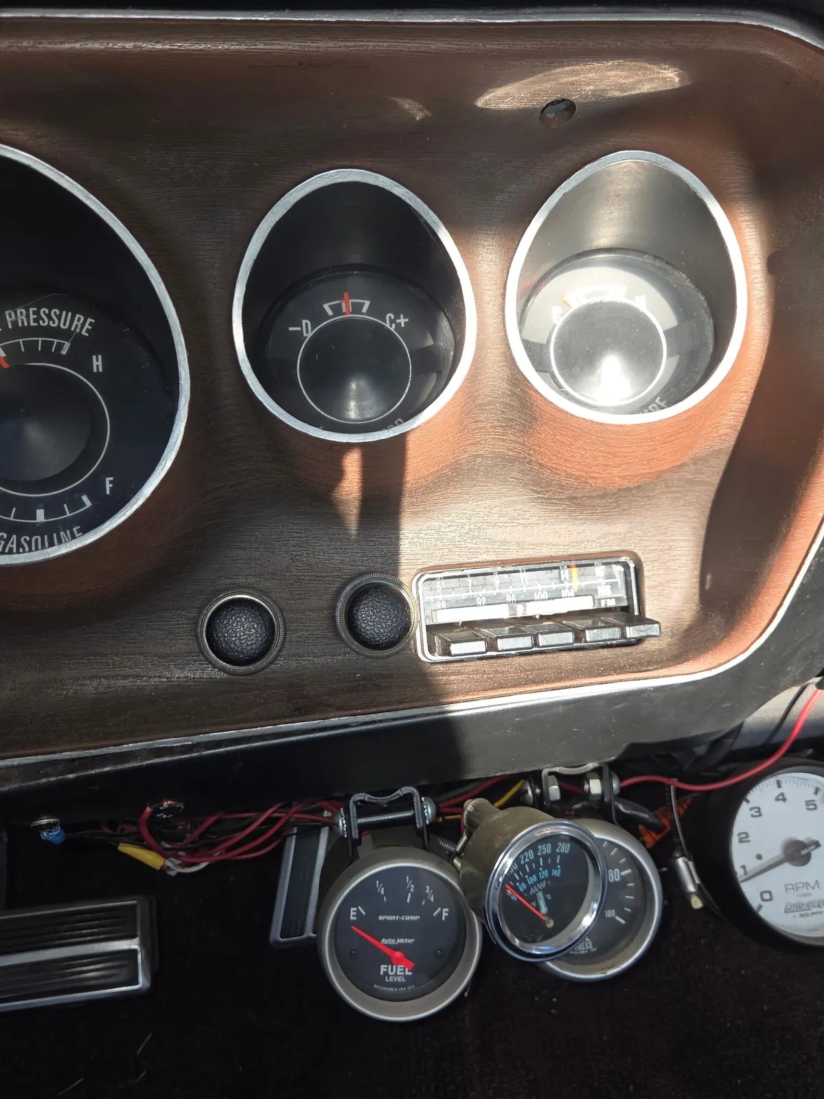 Plymouth-Road-runner-1972-6