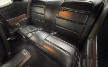 Plymouth-Road-runner-1974-Silver-Frost-Metalli-Black-38